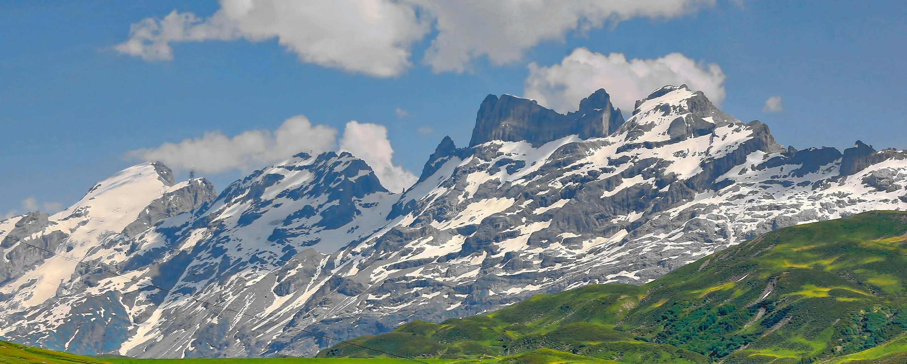 スイスの山岳風景