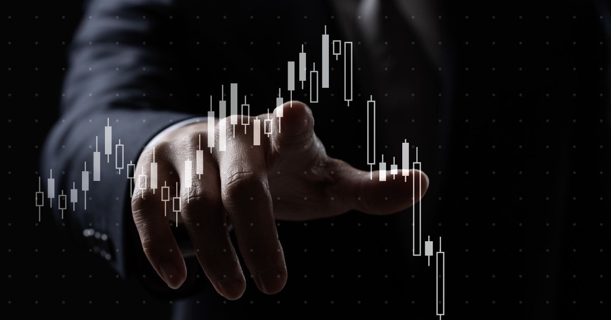 投資信託は価格の上下があるため高い時に買ってしまうリスクがあります